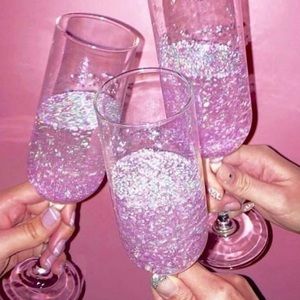 ✨OPEN TO OFFERS✨